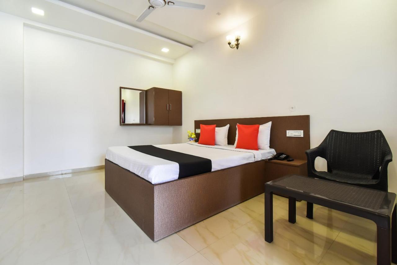 Collection O 44402 Fort View Resort Aurangābād Exterior foto